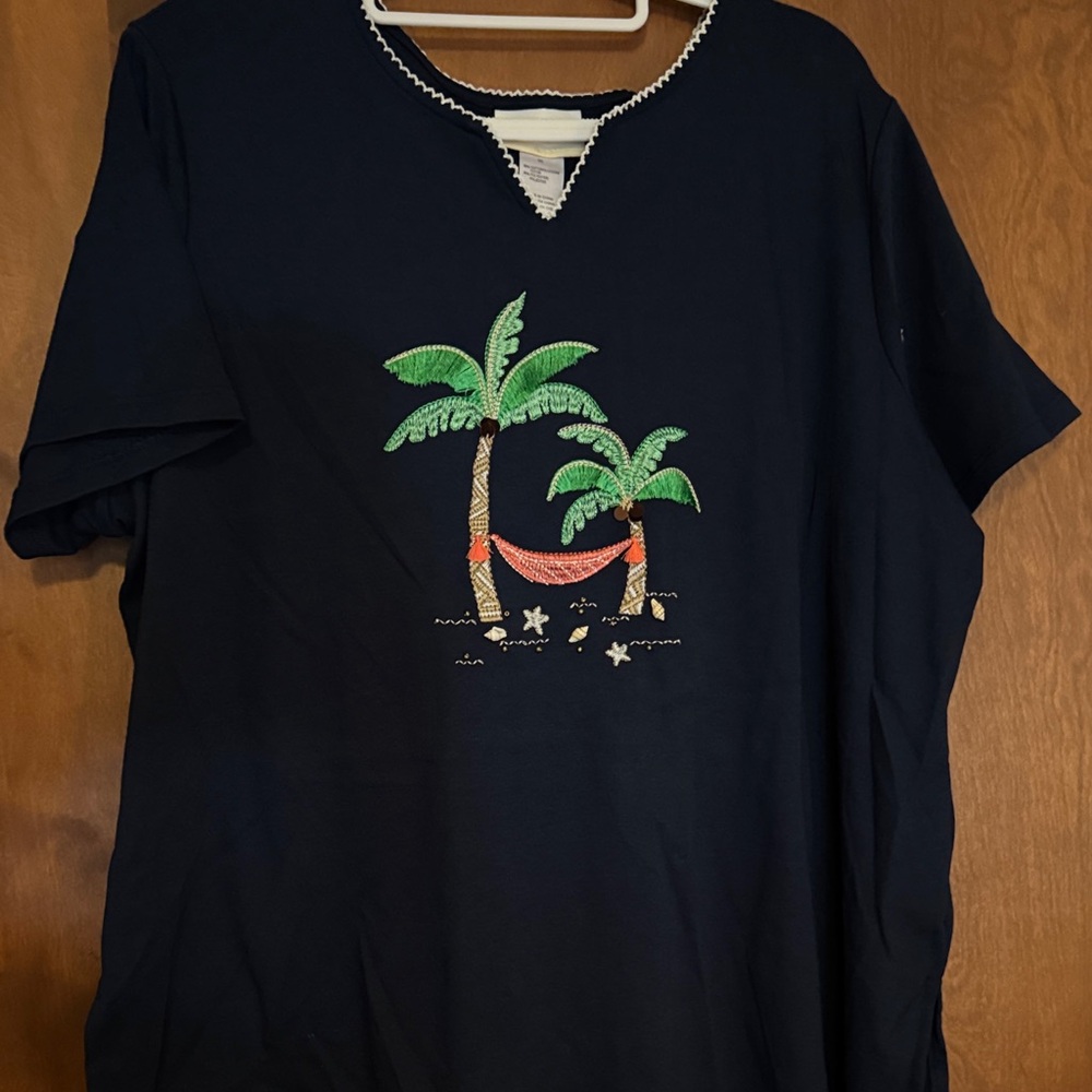 Alfred Dunner Black Tee with Palm Tree Design